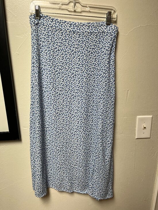 H&M Dresses & Skirts - Y2k Blue and White Ditsy Floral Midi Skirt with Side Slit, Cottagecore